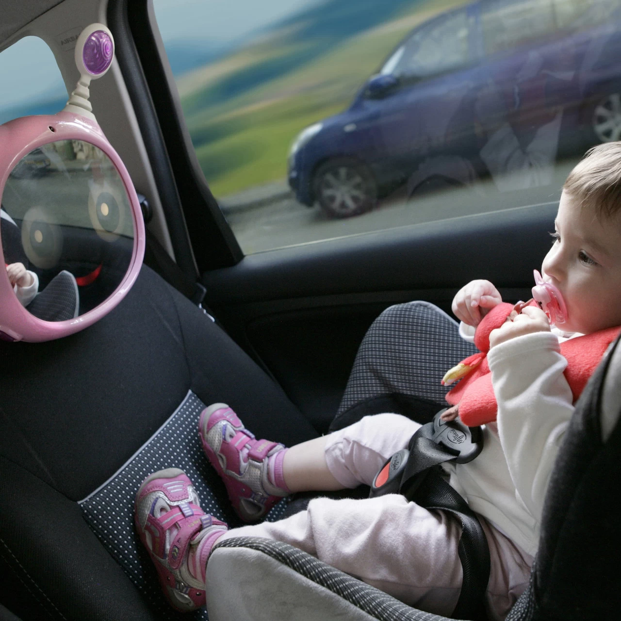 Benbat Oly Active Baby Car Mirror - Image 5