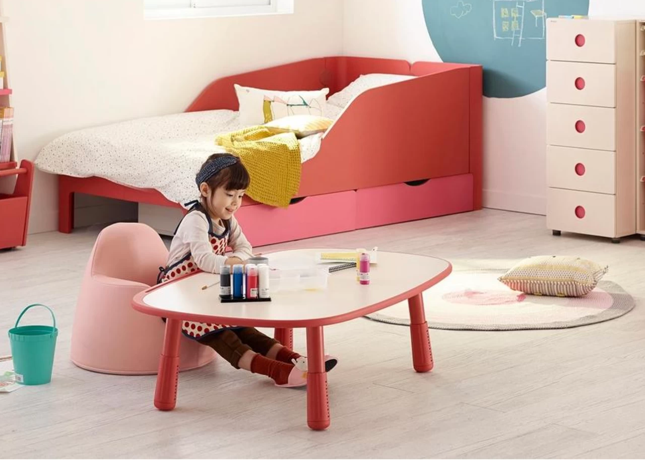 Iloom Rectangular Growing Desk - Image 3