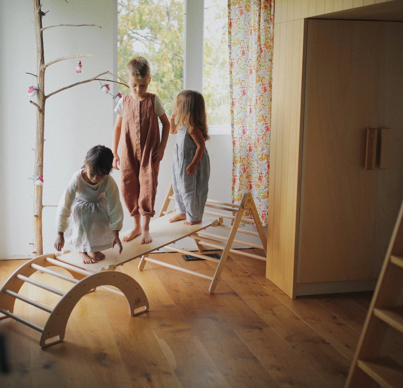 Kinderfeets Pikler Rocking&Climbing Arch - Image 4