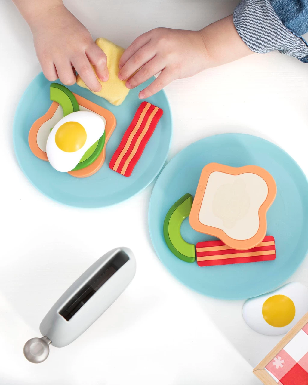 Skip Hop Zoo Let's Brunch Play Food Set - Image 9